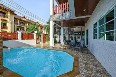 Group Getaway Patong House – 사진 4