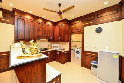 Group Getaway Patong House – 사진 12